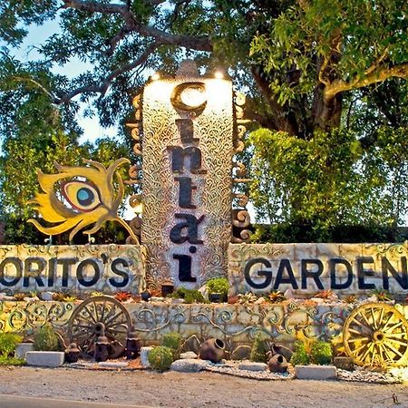 Cintai Corito'S Garden Villa Batangas Екстериор снимка