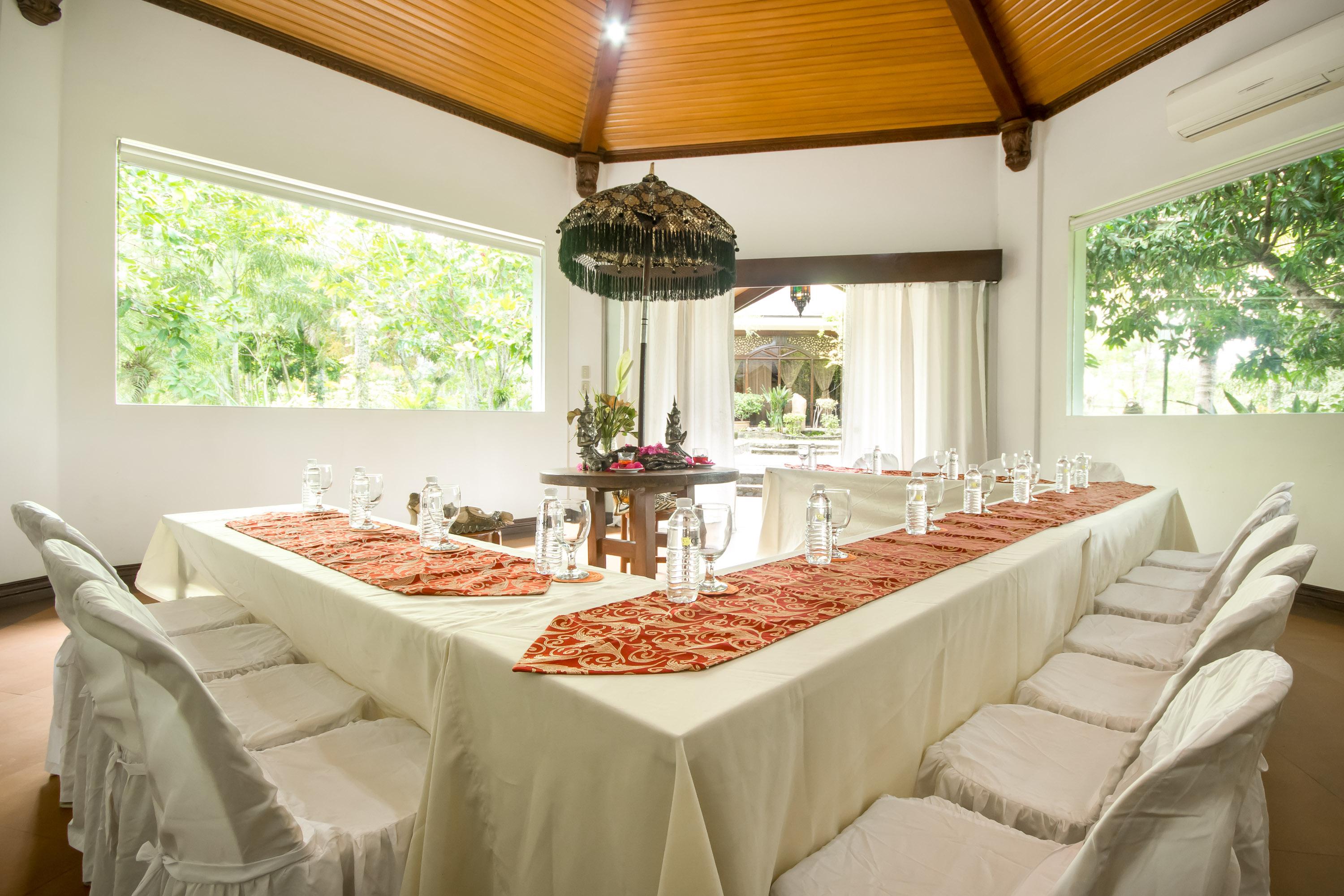 Cintai Corito'S Garden Villa Batangas Екстериор снимка