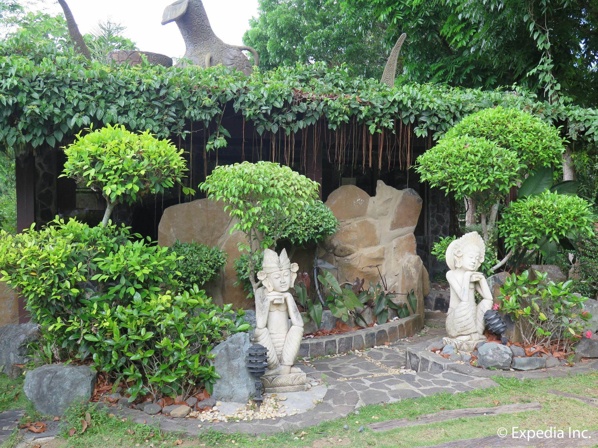 Cintai Corito'S Garden Villa Batangas Екстериор снимка